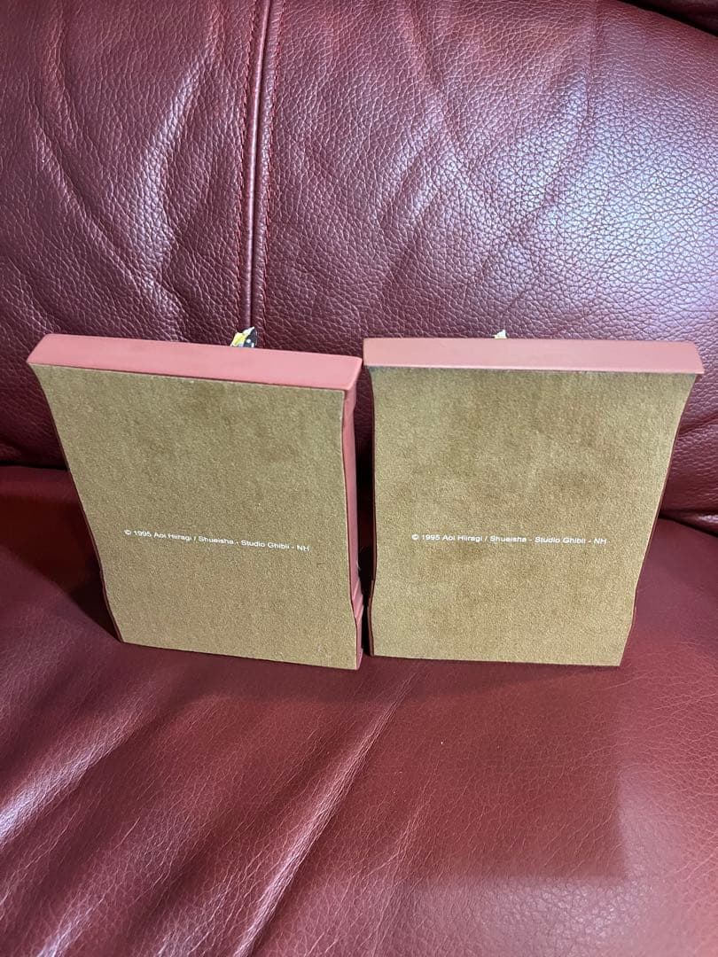 ドワーフの王の夢シリーズ ブックスタンド 「耳をすませば」