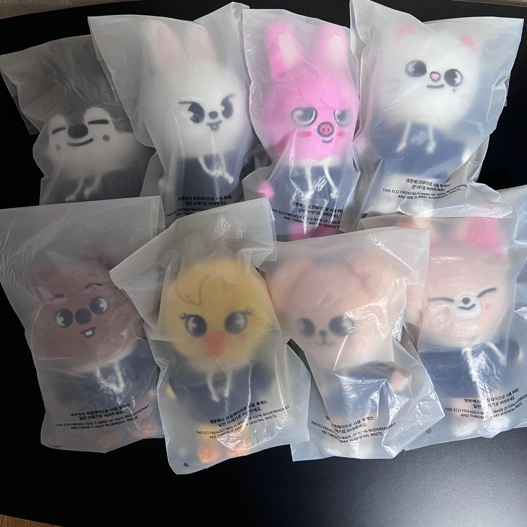 Straykids SKZOO ぬいぐるみ　全員セット Amazon.com: RHEETADA 8 PCS Skzoo Plushies Toys Set 8 Inches Cute