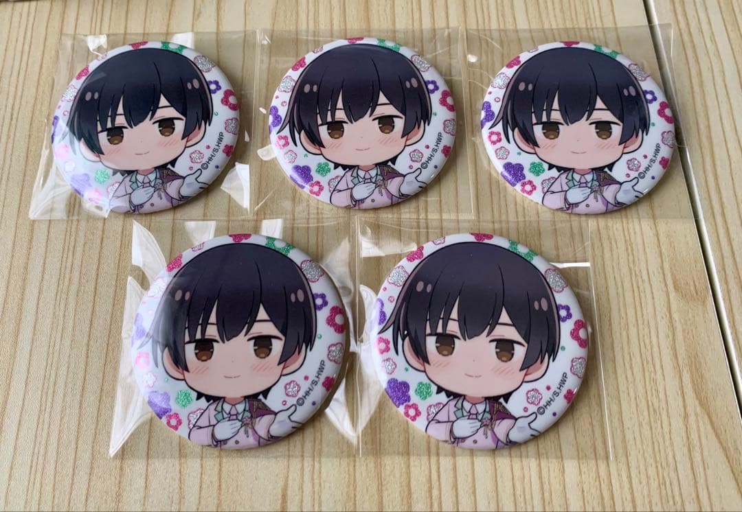 free 橘真琴 my favorite character is 缶バッジ 他