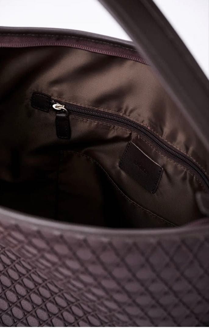 ラクーオ　ショルダーバッグ