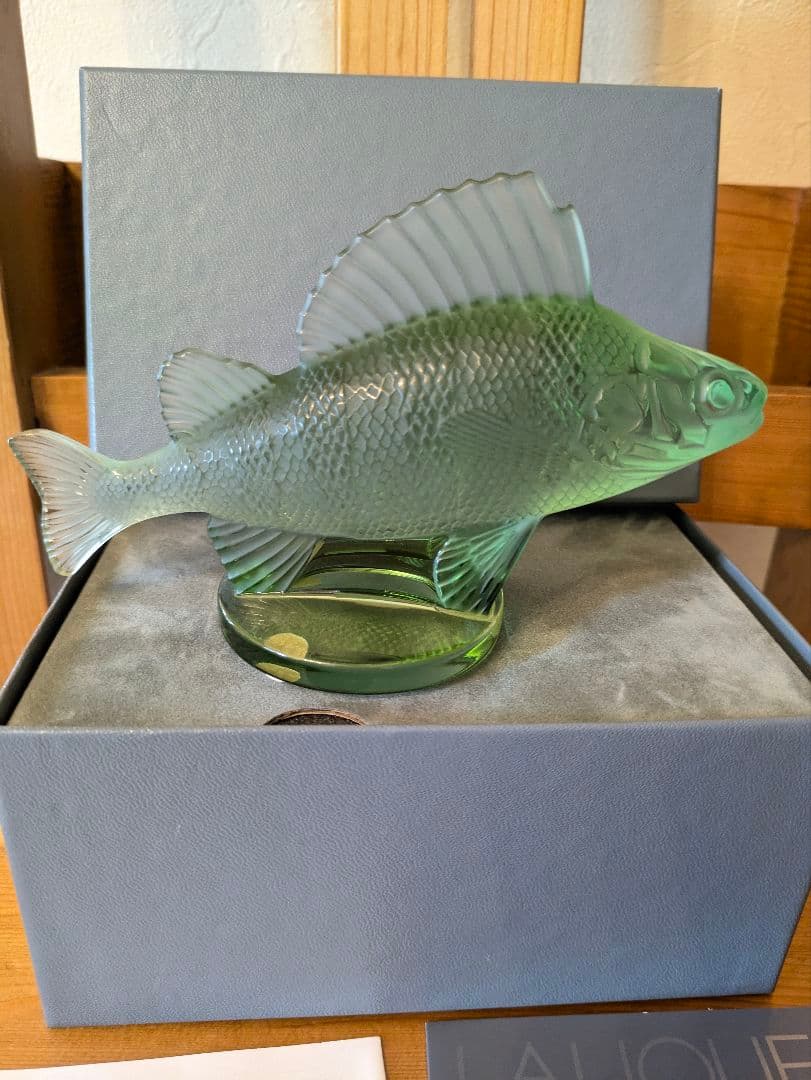 LALIQUE ラリック 魚の彫刻 緑色 ペパーウェイト 約15cm
