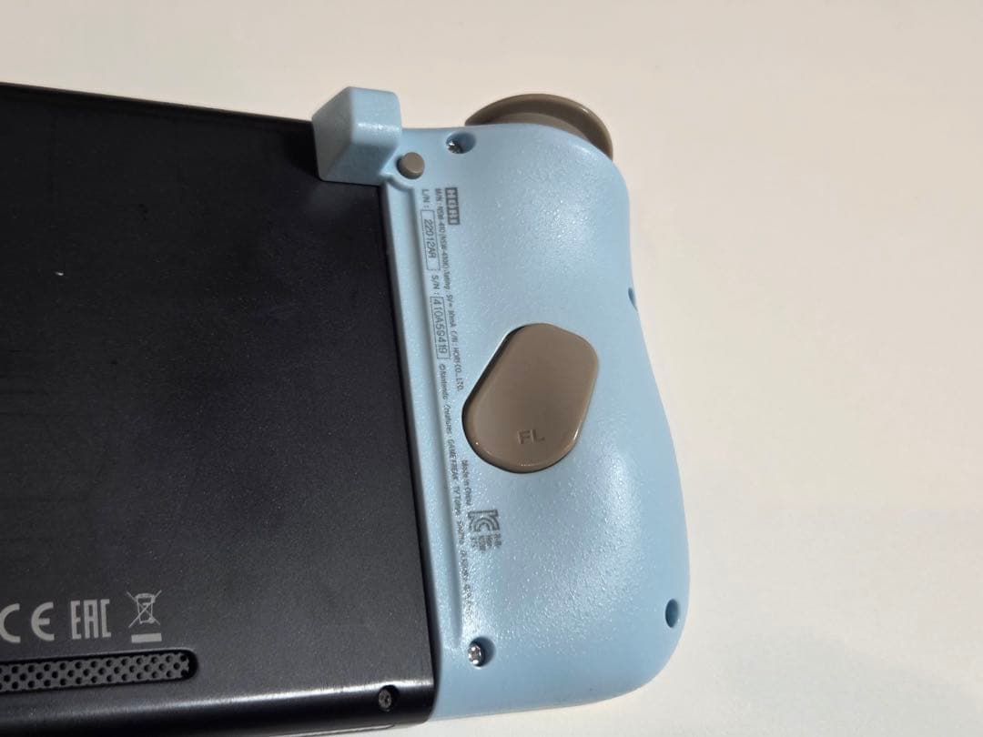 Nintendo Switch本体＋ホリパッドミニ ピカチュウ＆ミミッキュセット