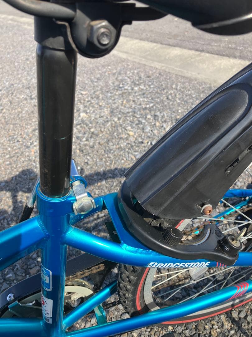 ブリヂストン 26インチ　キッズサイクル 青 前カゴ付き