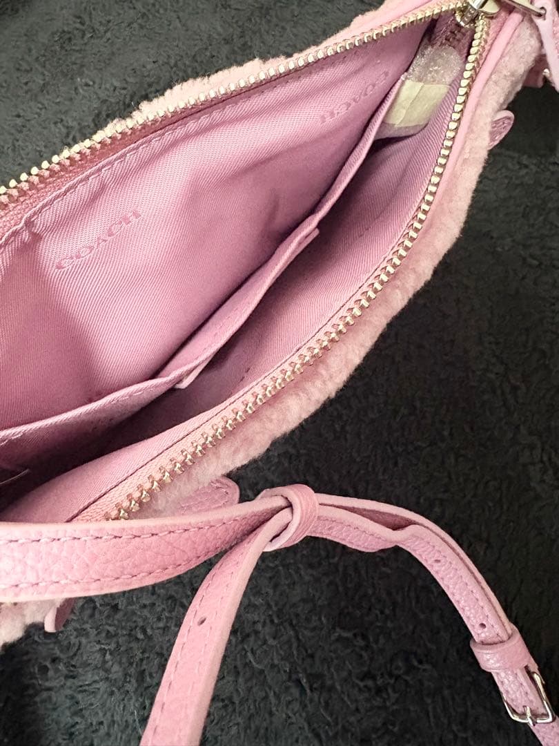 ❤️新品未使用❤️COACHコーチ スモールライダーポシェット ピンクキーホルダー付