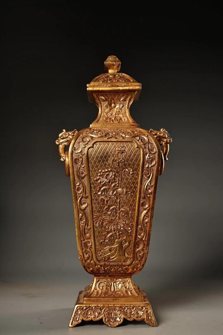 中国古美術・旧蔵鎏金梅兰竹菊花瓶・純銅細密彫・純手作り・高浮彫・茶道具・梨木箱付