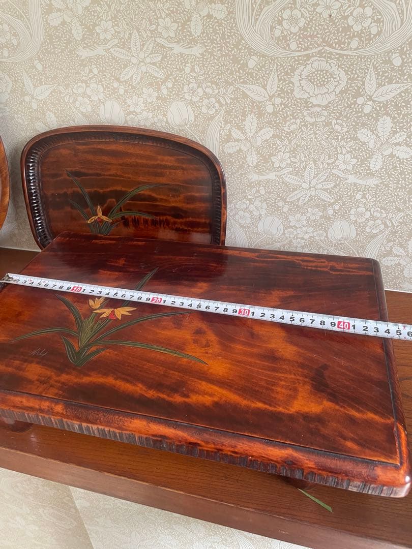 香川漆器 讃岐彫　花模様　飾り台　テーブル　机　卓上　台座　仙　漆　木工品　彫刻