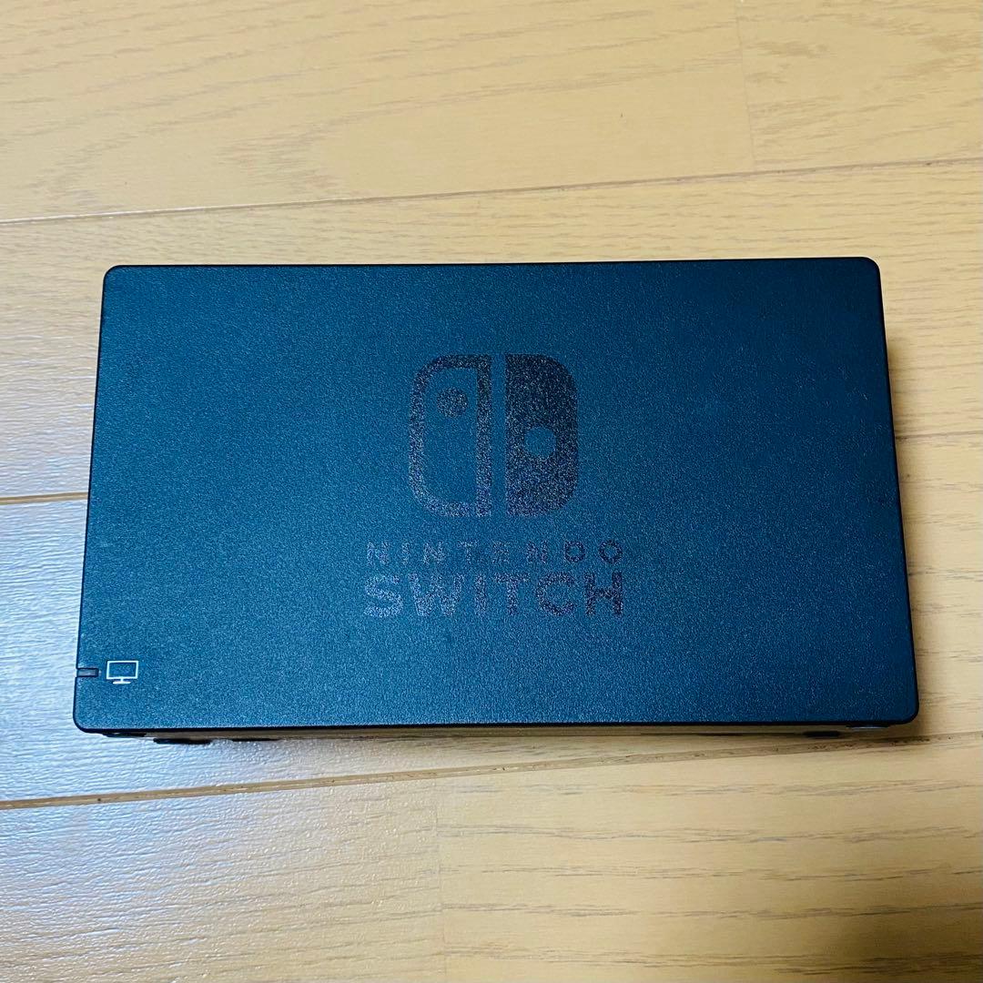 Nintendo Switch本体(SDカード入)+周辺機器+Joy-Con6本