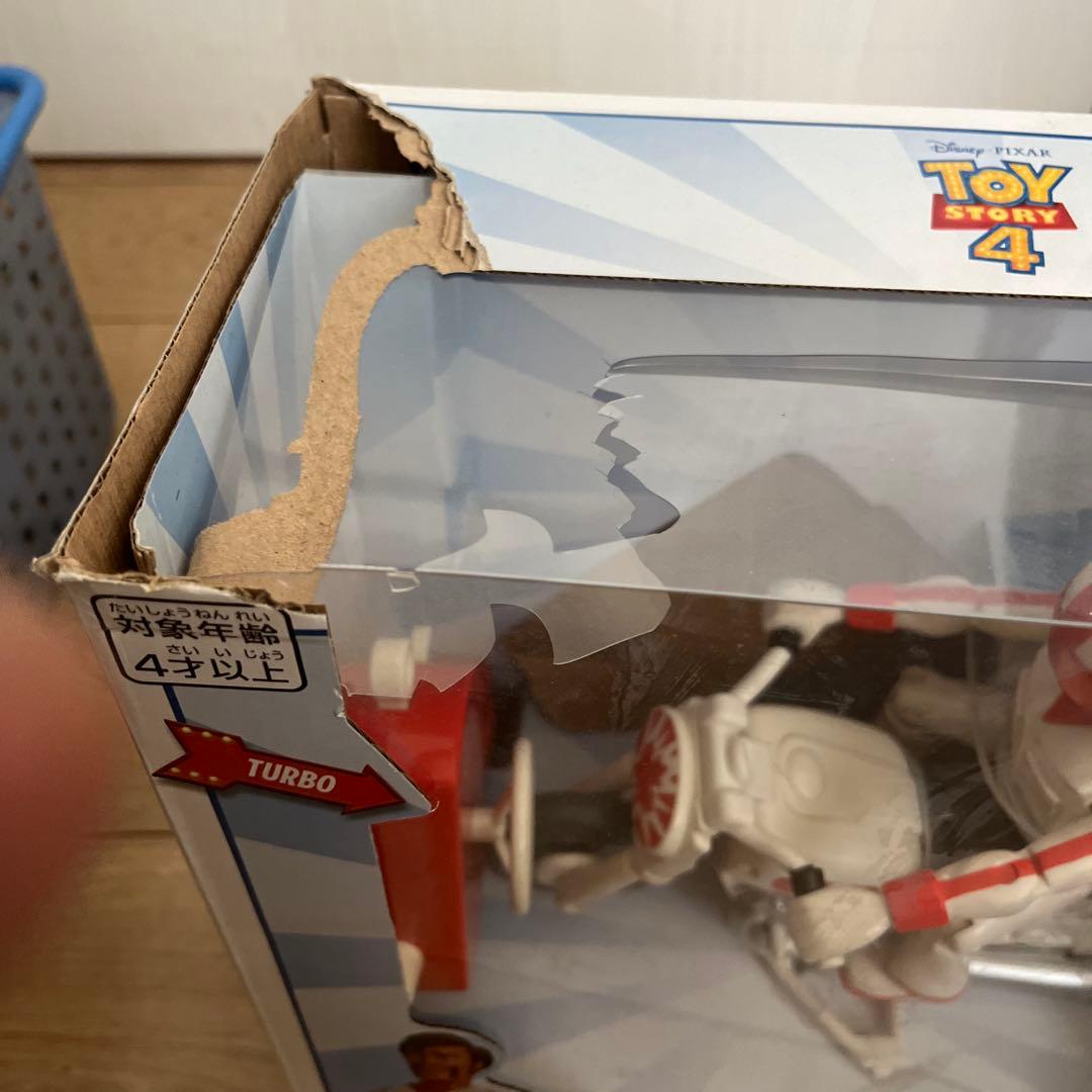 トイストーリー　カブーン　フィギュア