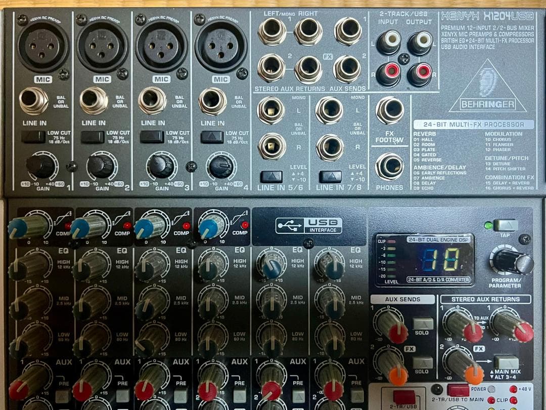 BEHRINGER ベリンガー XENYX X1204USB ミキサー