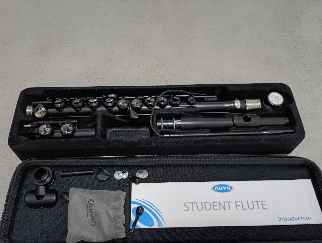 極美品 nuvo STUDENT FLUTE ヌーボ スチューデント フルート