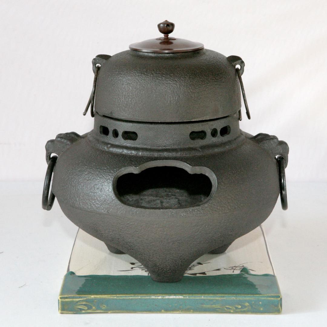 1612 鋳鉄製 茶釜 台座付き - メルカリ