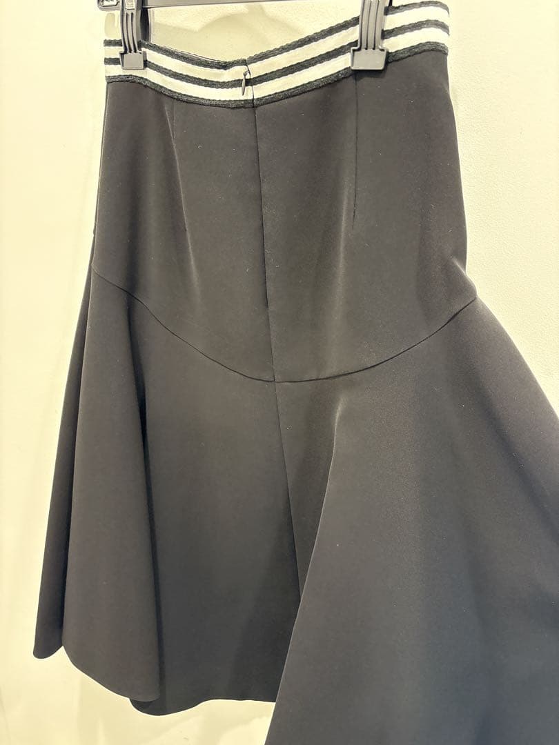 ボーダーズアットバルコニー　スカート　38