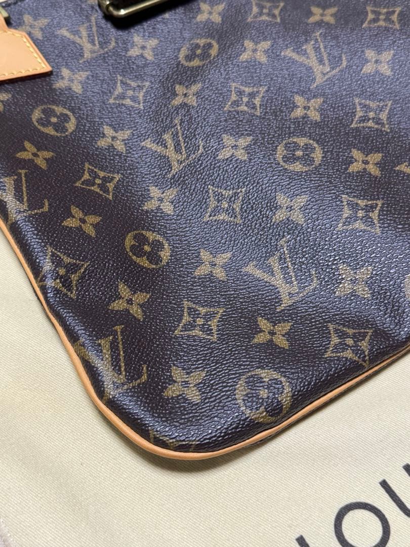 ルイヴィトン ショルダーバッグ モノグラム ポシェットボスフォール 極美品