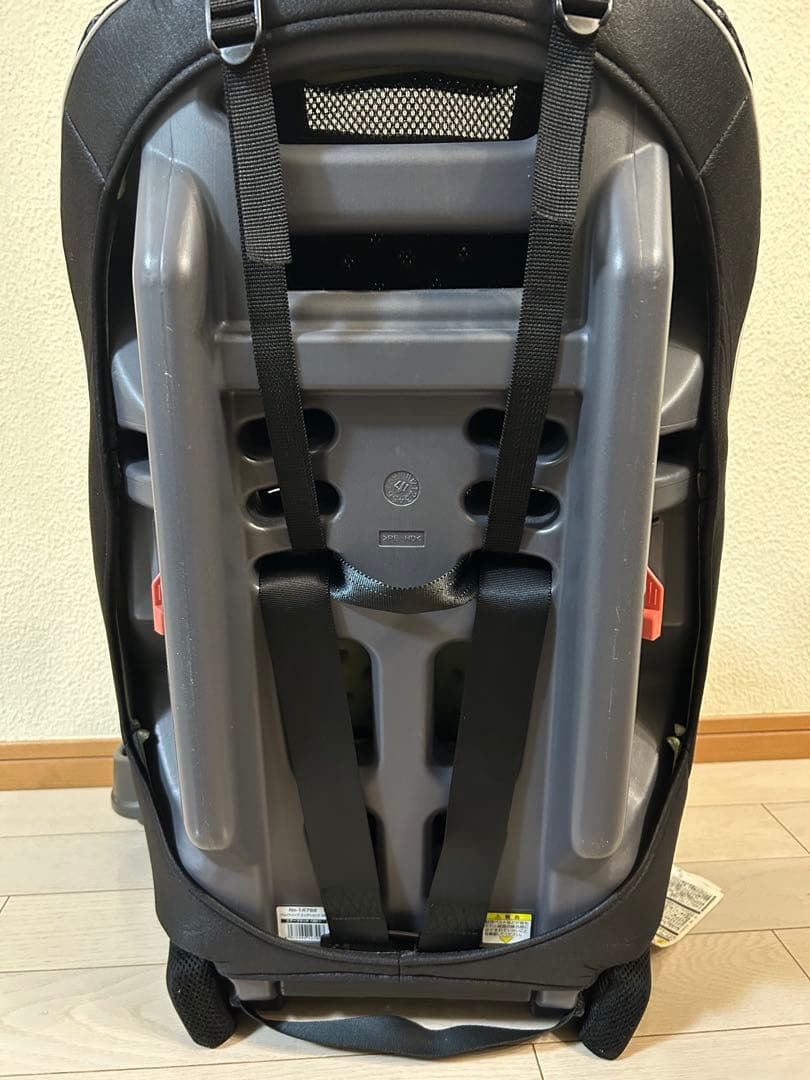 コンビ ジョイトリップ エアスルー エッグショックGC チャイル・ジュニアシート