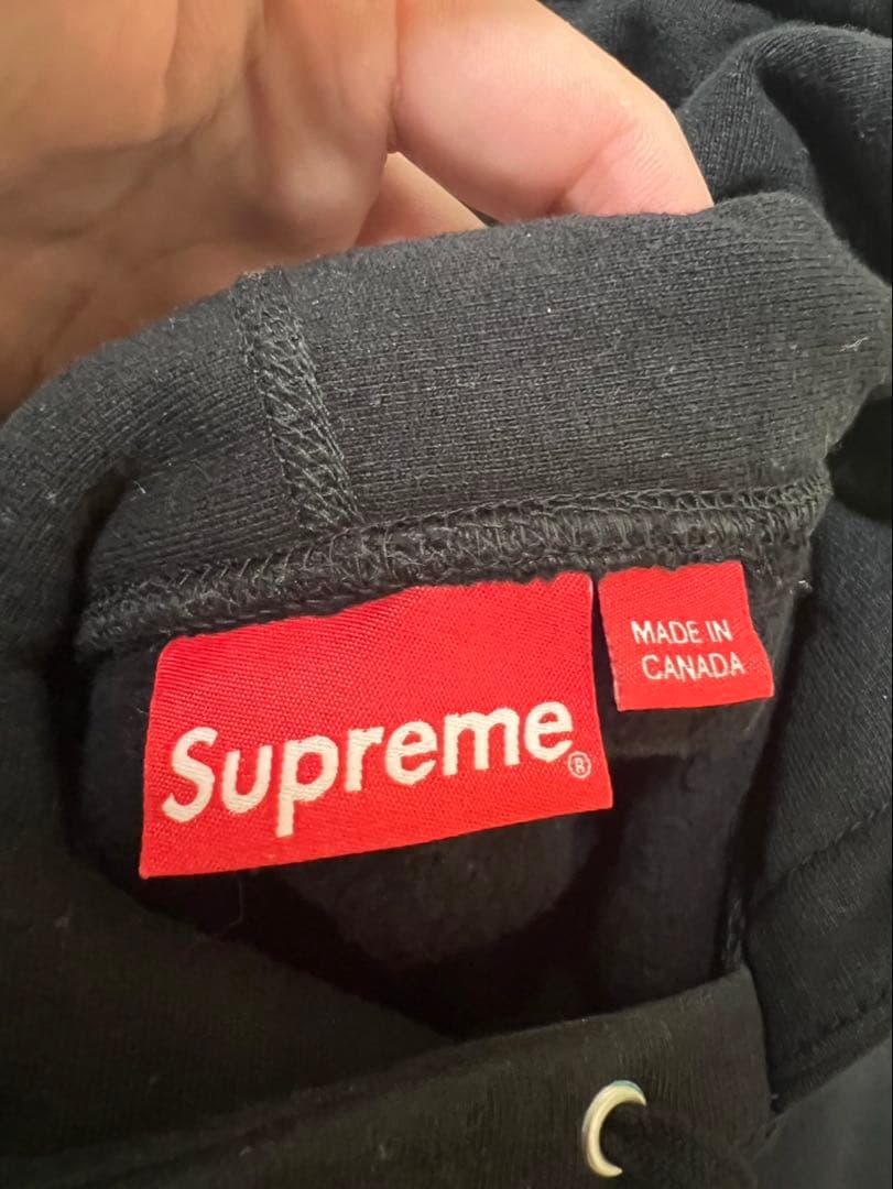 シュプリームスモール　ボックスロゴ 刺繍口ゴパーカー黒XL