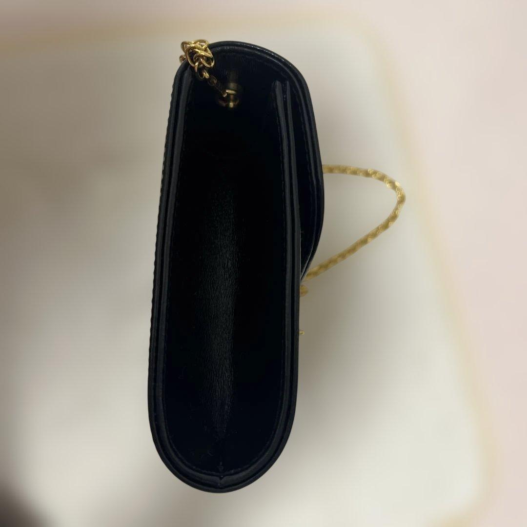 MORABITO 黒 クラッチバッグ ゴールドチェーン