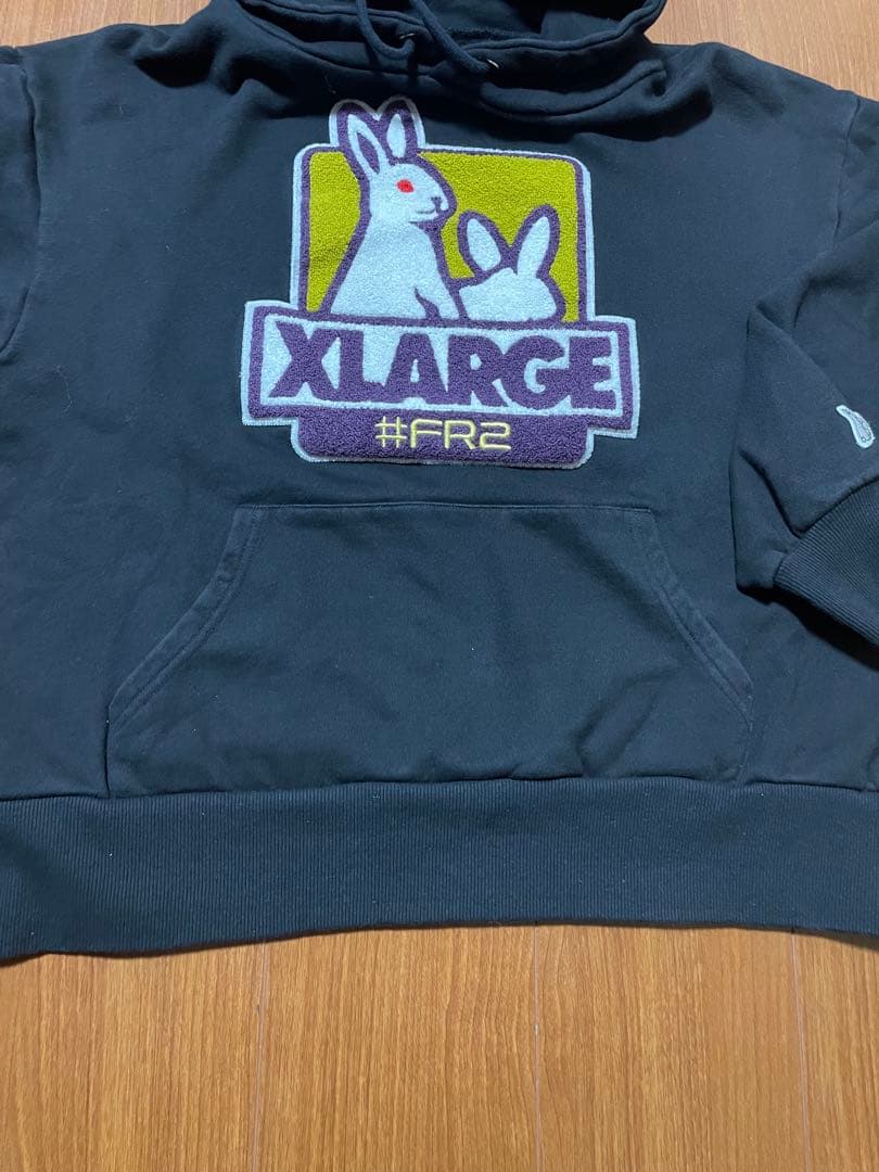 FR2 × XLARGE コラボ　ブラックパーカー