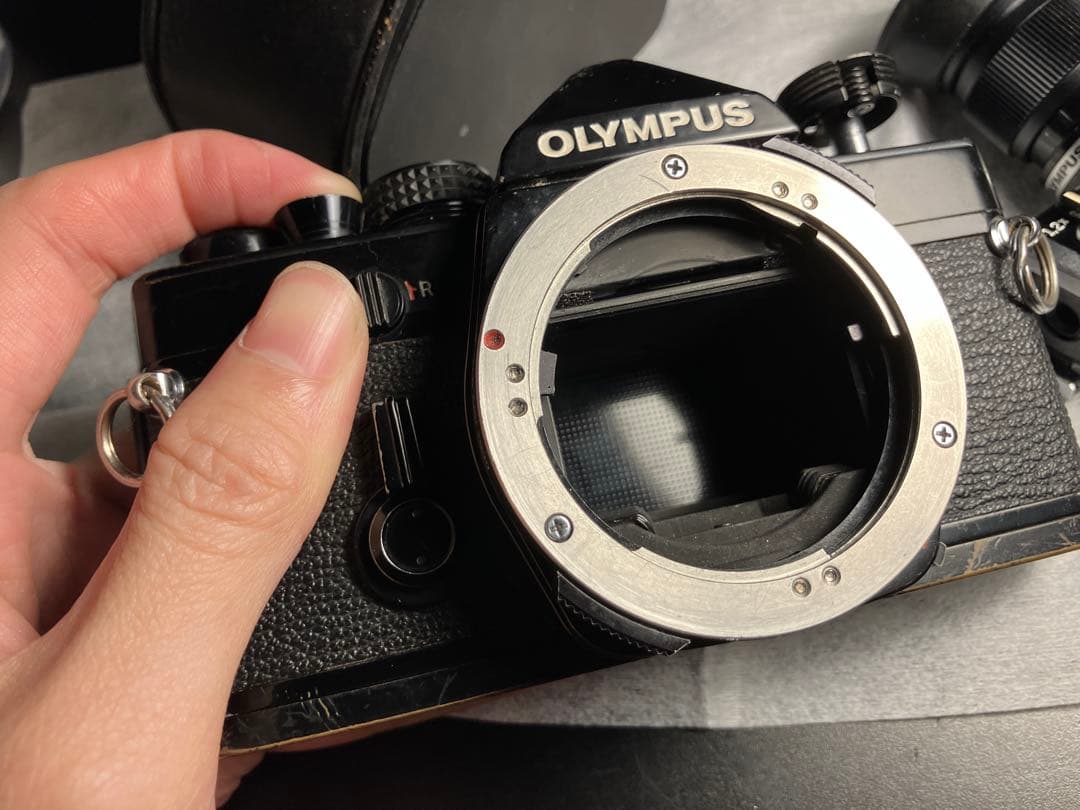 OLYMPUS OM2 + 50 1.8 フィルムカメラ 実用品 付属品あり