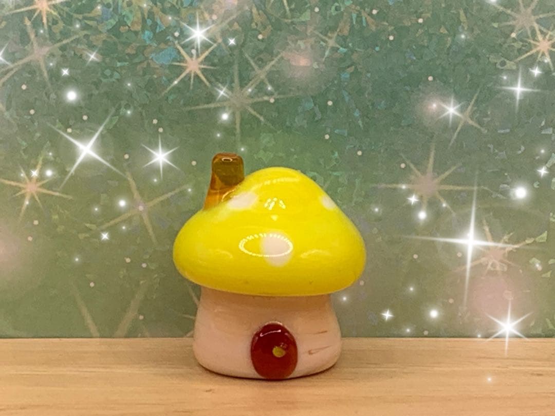 可愛い*°♡きのこハウス☆ミニチュア ガラス細工☆ - メルカリ