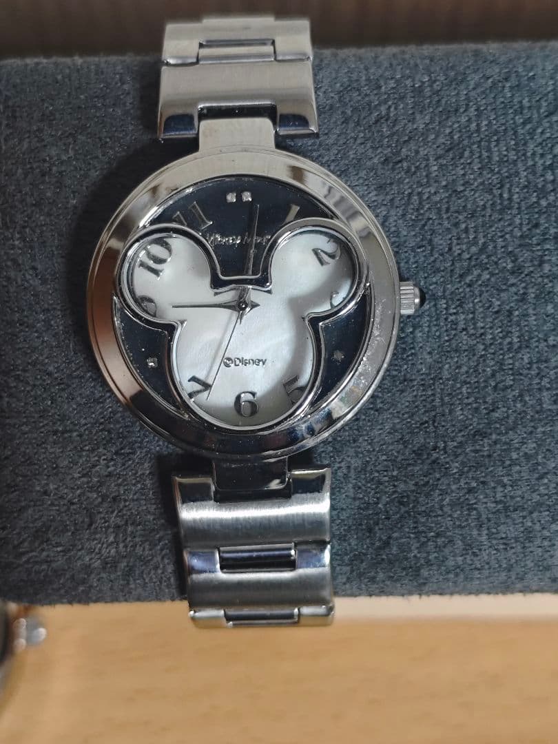 ミッキーマウス型ウォッチ 香港ディズニーランド開園記念 余りコマ無し