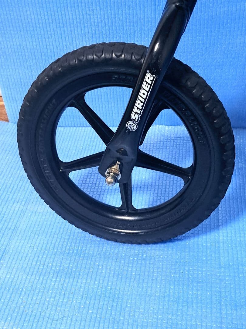 極美品STRIDERストライダー スポーツモデルSPORT 12インチ グリーン