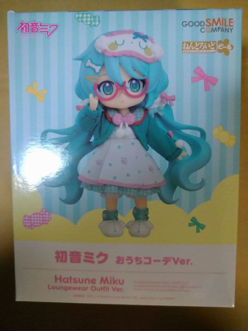 ジャンプ50周年 缶バッジ HUNTER×HUNTER クラピカ 冨樫義博