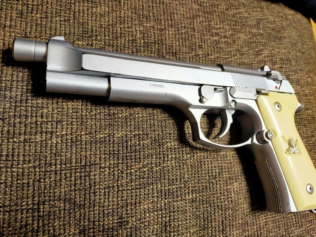 ケイ・ホビーカスタム□東京マルイ製ソード・カトラス□マガジン5本付き