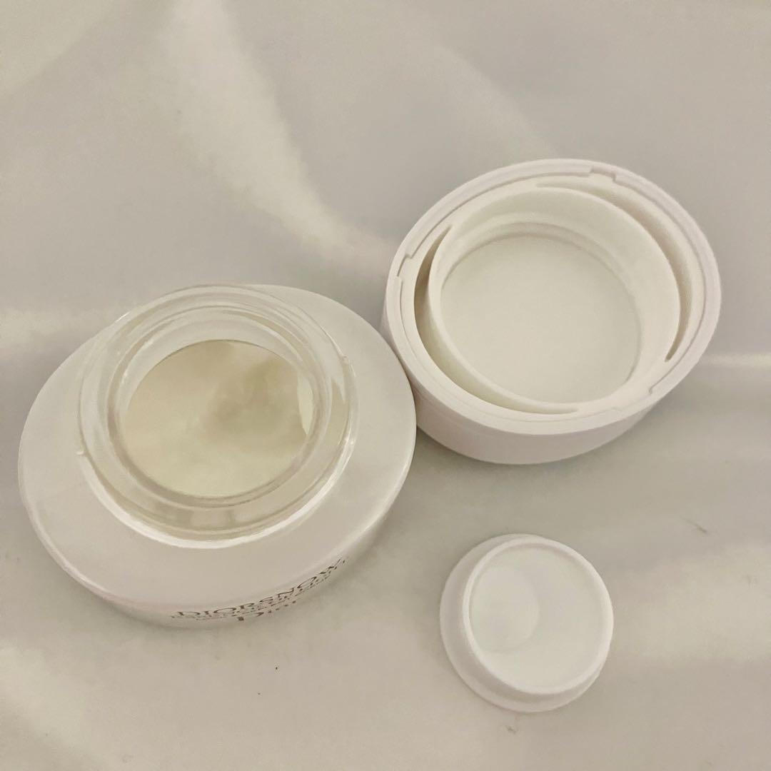 Dior  ディオール スノー エッセンス セット