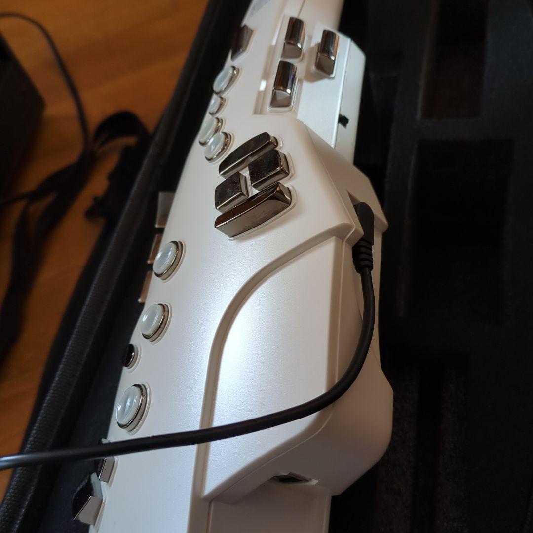 ローランド　エアロフォン AE-10