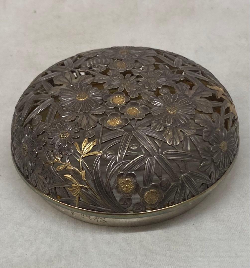 B507s「青瓷袴腰 香炉」諏訪蘇山作純銀四君子肉彫火舎　松與堂造　共箱　京都