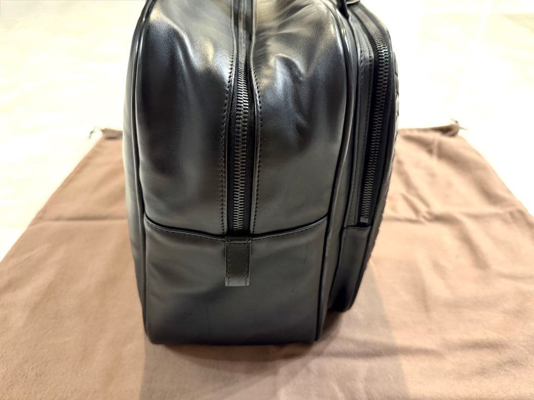 ◻️BOTTEGA VENETA◻️ボッテガヴェネタ◻️イントレチャート黒／希少大◻️