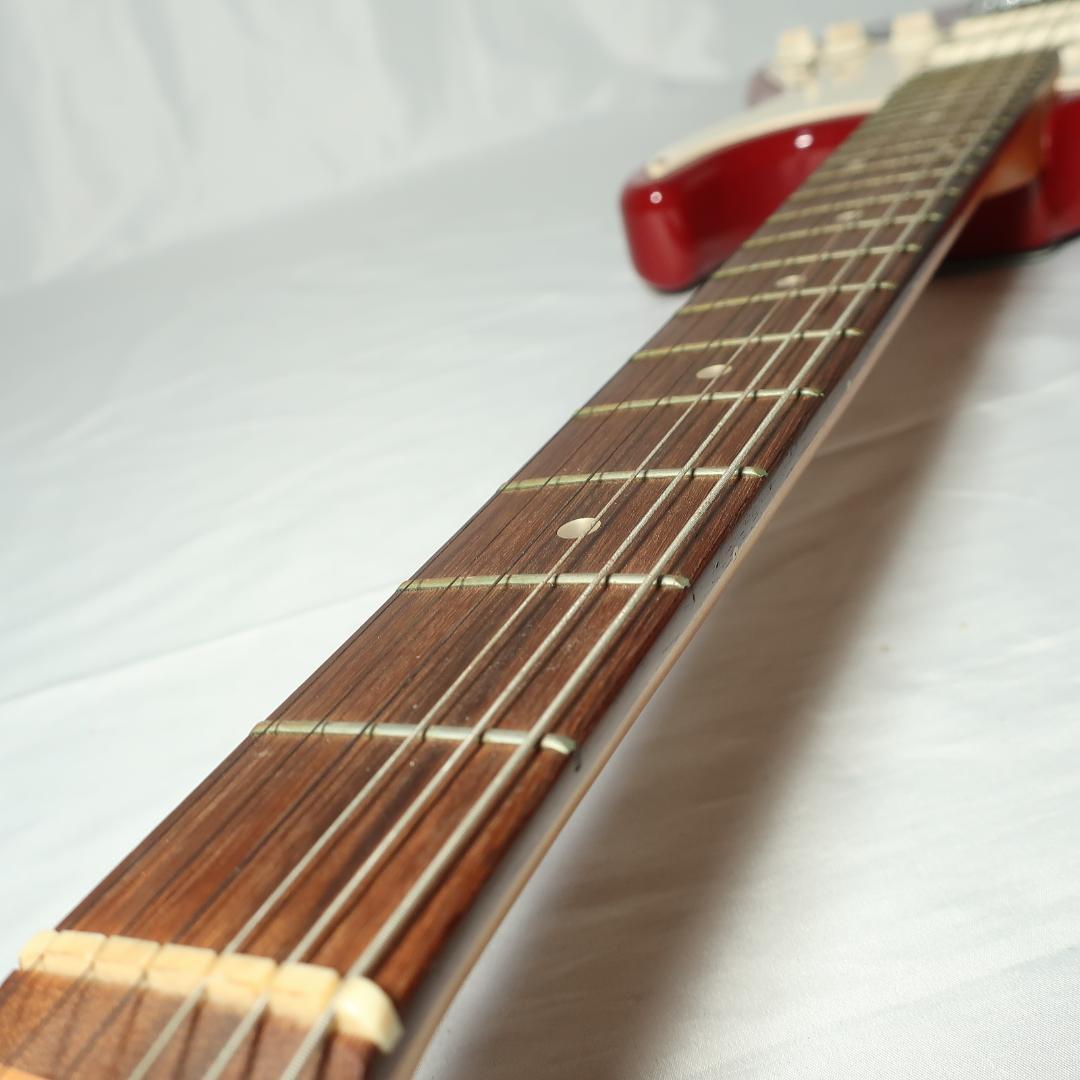 Legend LST-X ストラトタイプ エレキギター