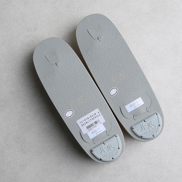 【新品】沙織謹製 草履バッグセット 草履24cm 古典柄 帯地 　03213