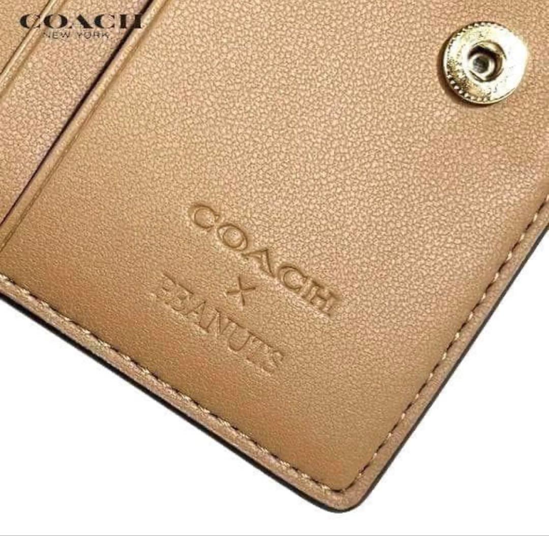 COACHコーチ ×スヌーピーコラボシグネチャースナップ二つ折り財布