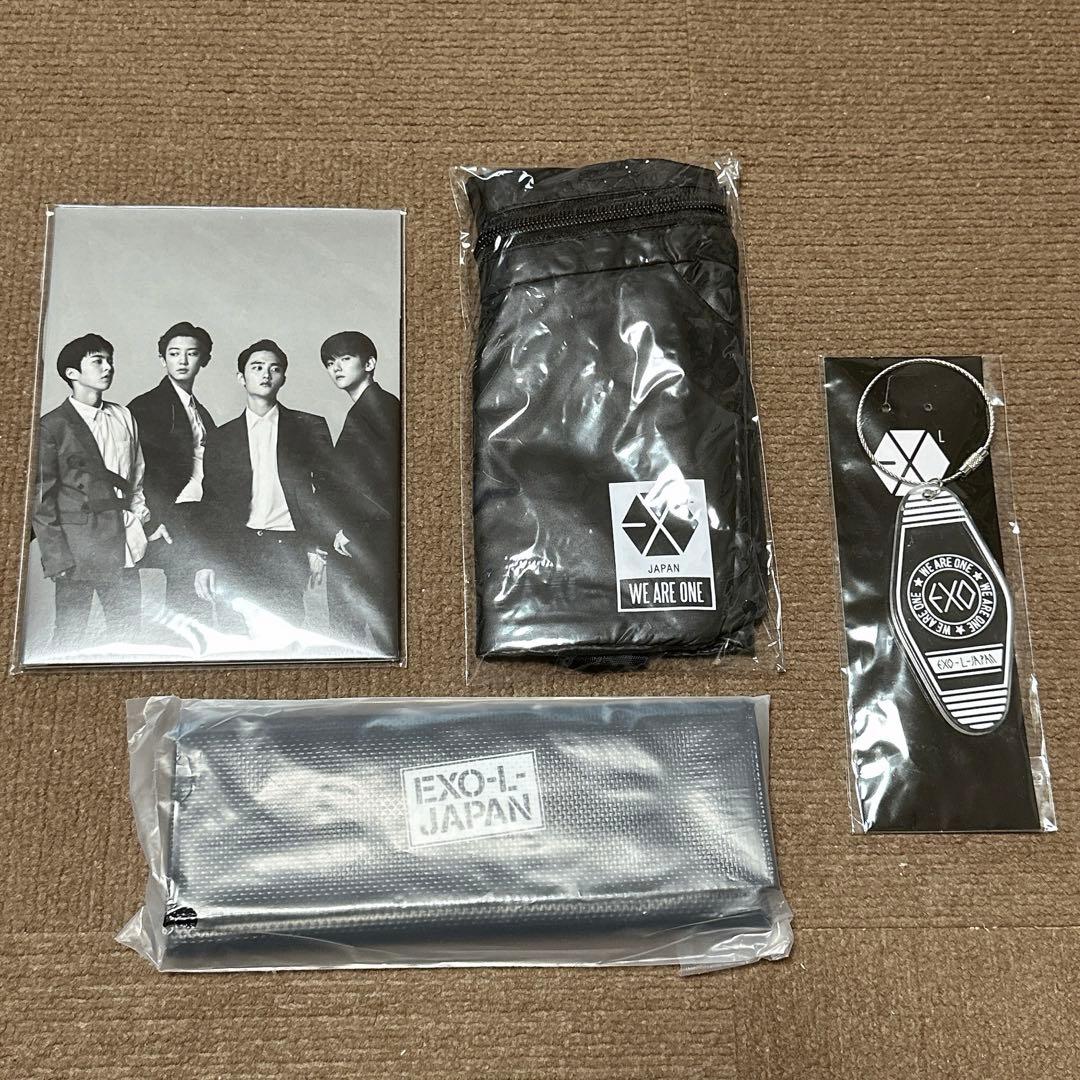 山本教行作 岩井窯 地釉黒流 茶碗 共箱 クラフト館 岩井窯