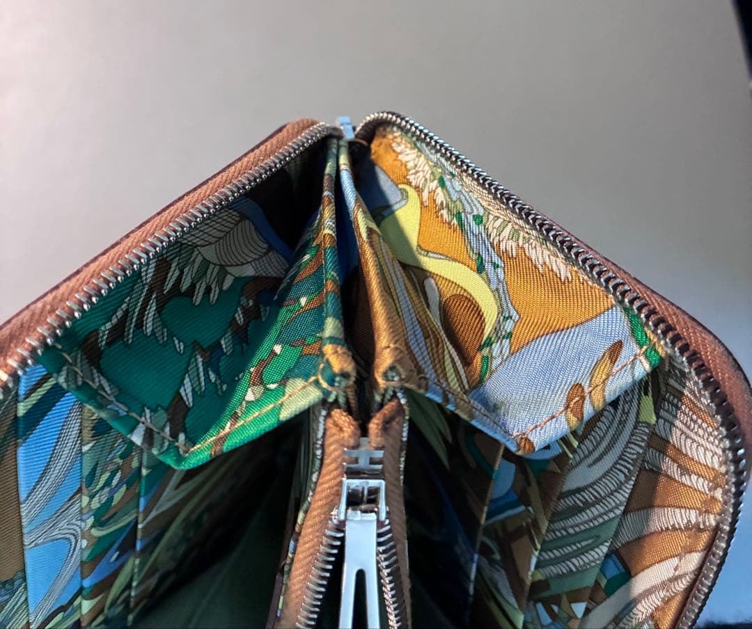 エルメス シルクインコンパクト ゴールド/セサミ gold sesame - メルカリ