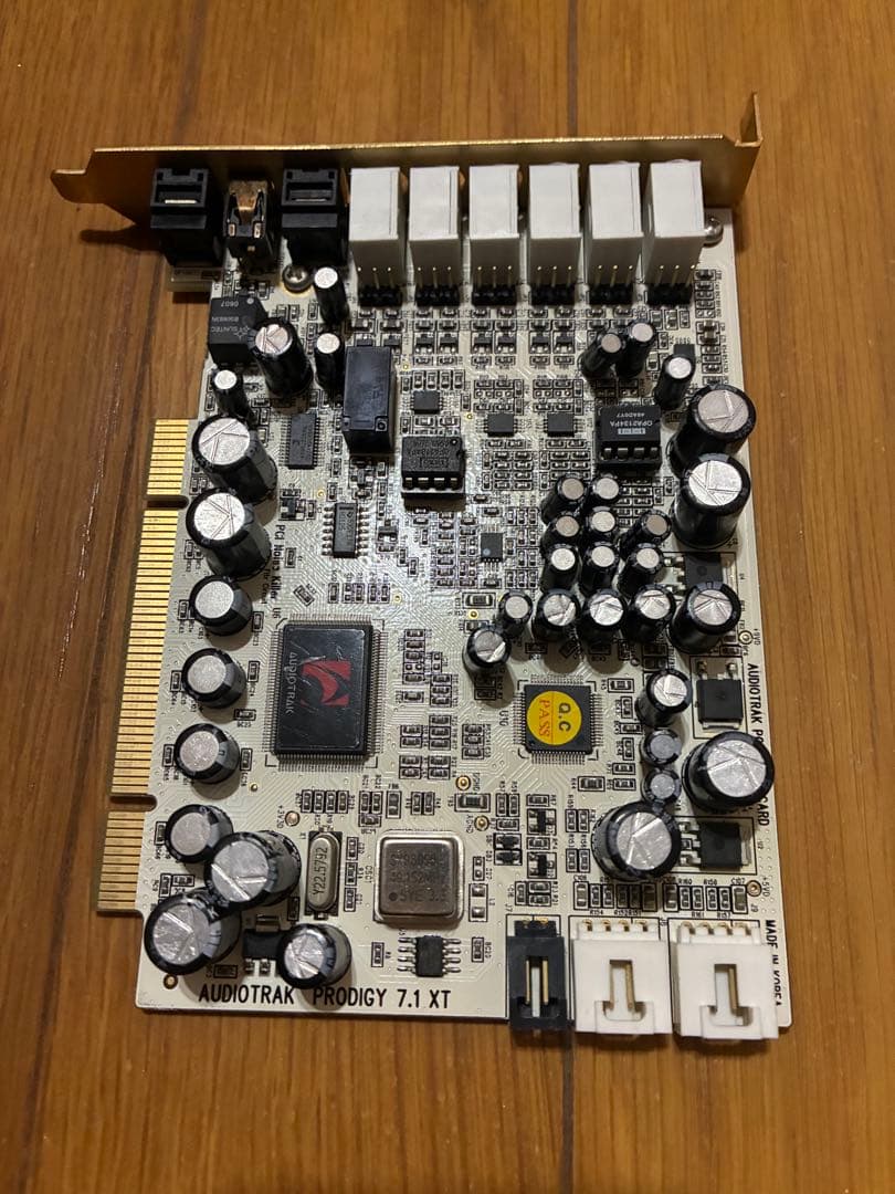 ASUSB75M i7-2600k DDR3 16GB PRODIGY7.1XT