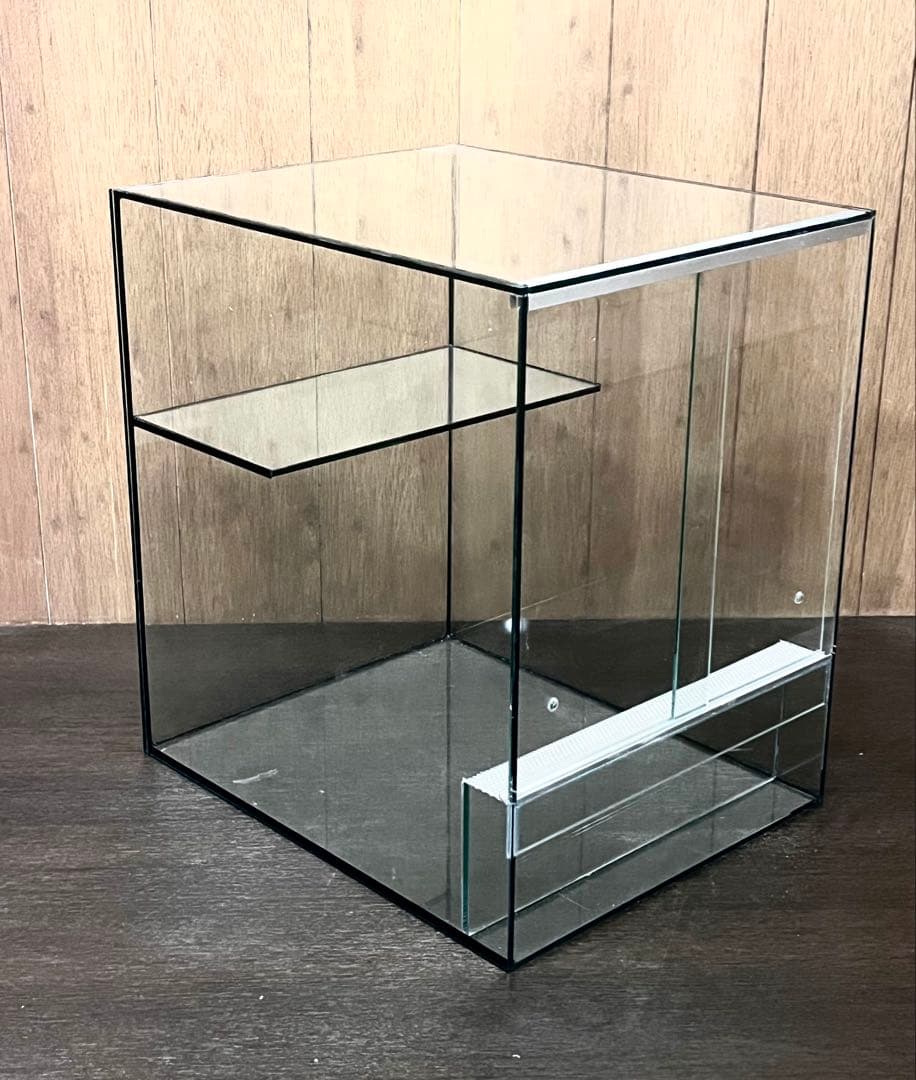 s*0様 レア仕様　1台限定　特注ガラスケース　中棚付き