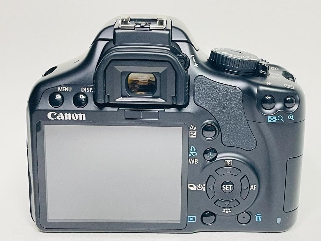 ほぼ新品】ショット数:1811回 CANON EOS Kiss X2 キヤノン - メルカリ
