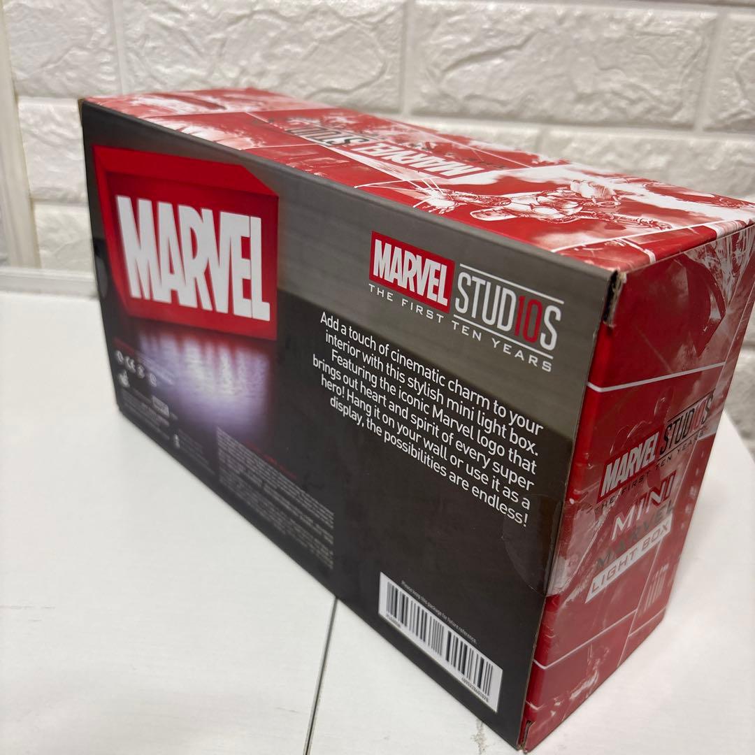 生産終了】MARVELSTUDIOS 10周年 ミニライトボックス ロゴライト