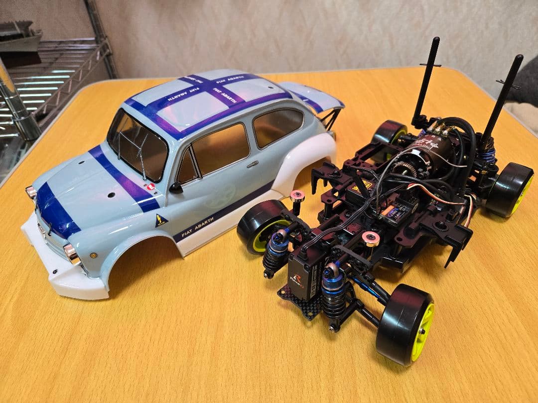 ミニドリ車 Tamiya M-05 RCカー ボディ付き メカ無し ミニ ラジコン