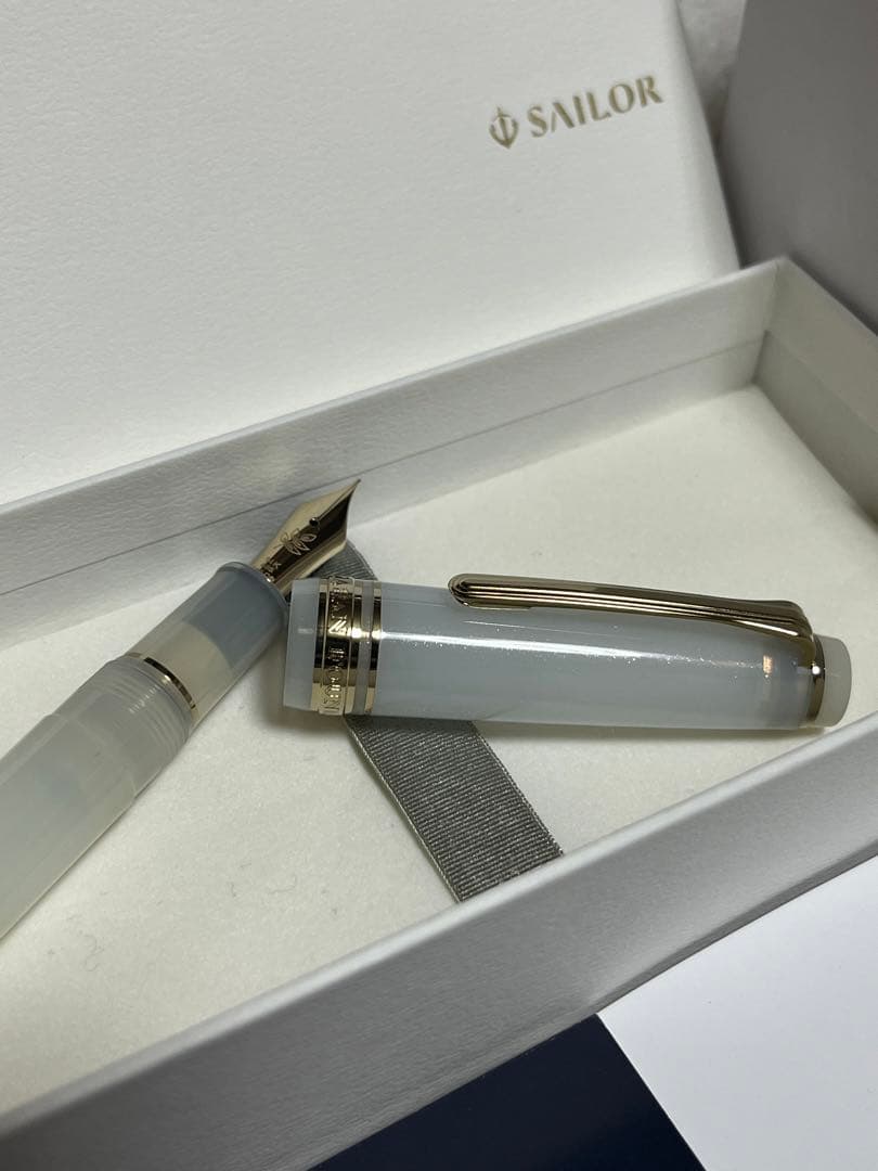 ☆限定品 新品 未使用 セーラー万年筆 URARAうらら ニブF 細字 限定