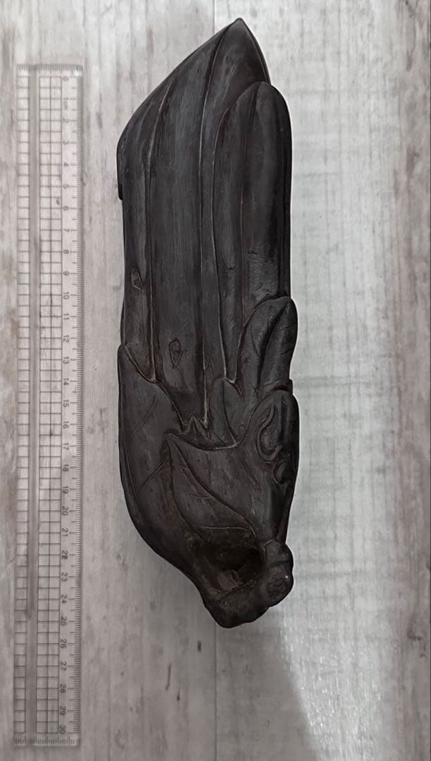 大バーゲンアンティークの茄子と裏に雲をあしらった彫刻硯 木製外