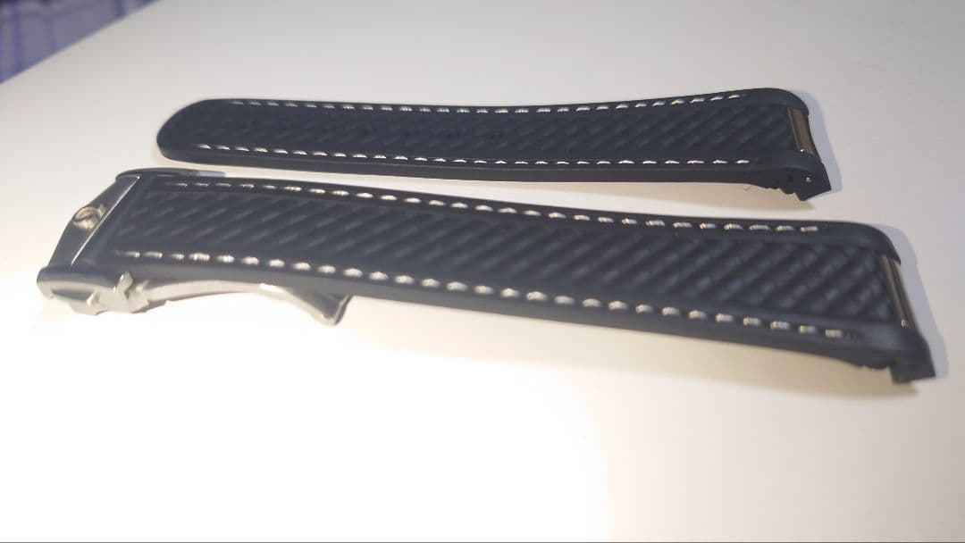 未使用品❗️OMEGA 交換用ブラック ラバーベルト 調整可能