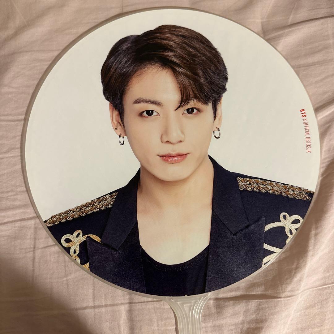 BTS ジョングク LoveYourself グク うちわ - メルカリ