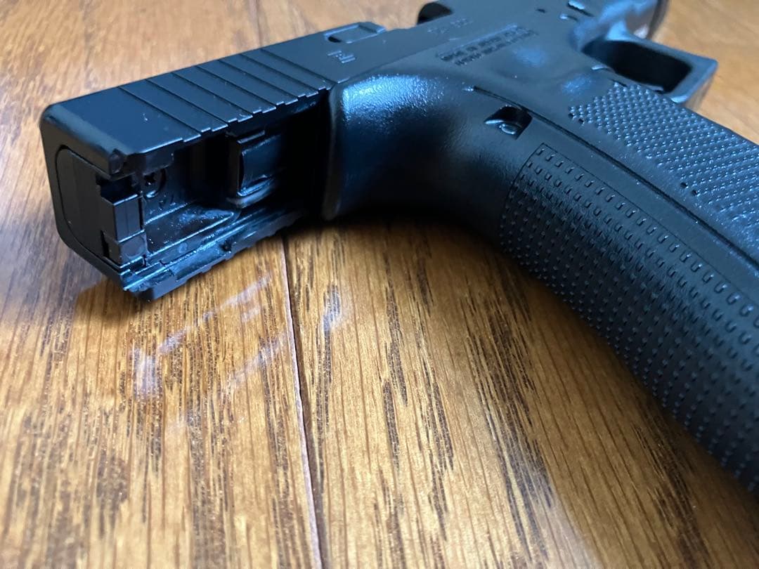 東京マルイ Glock 17 gen4 グロック17