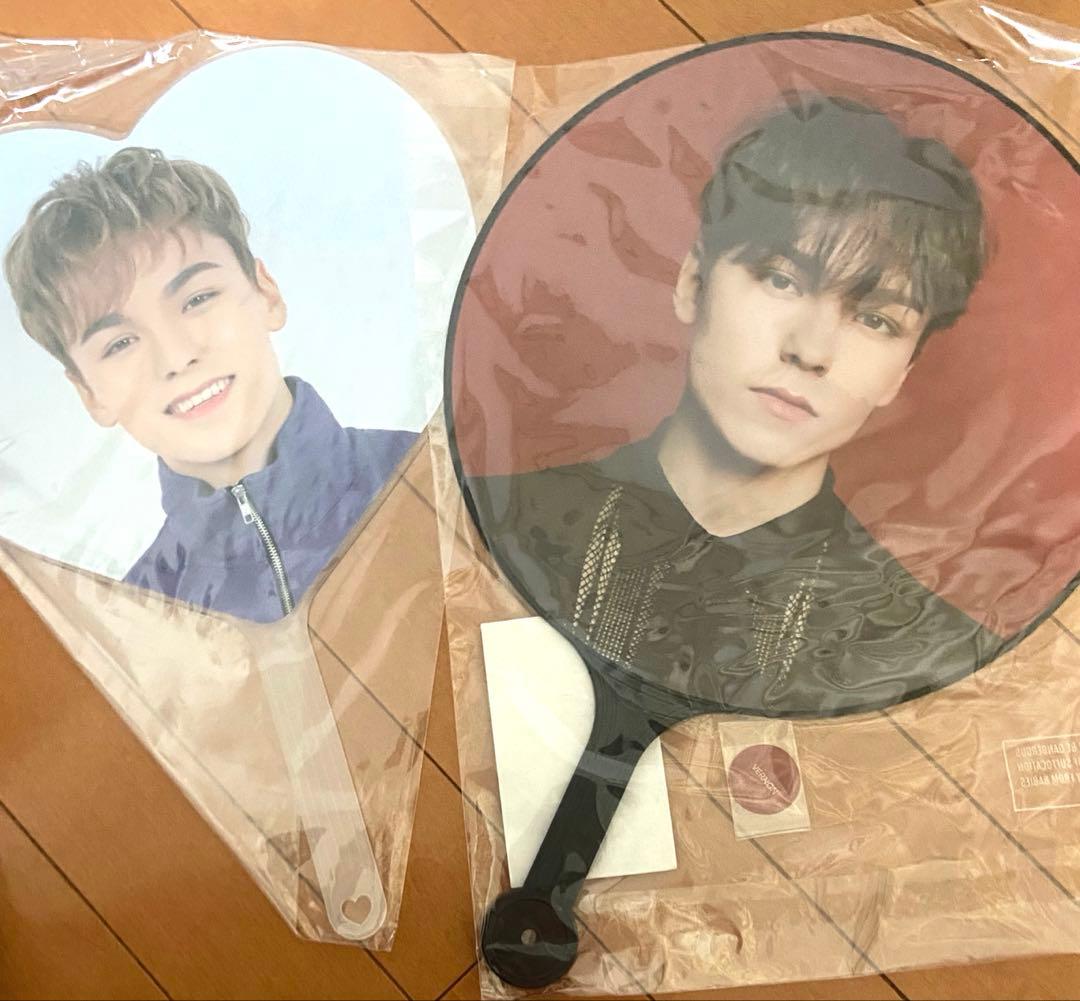 公式 SHINee ジョンヒョン inspired ブランケット