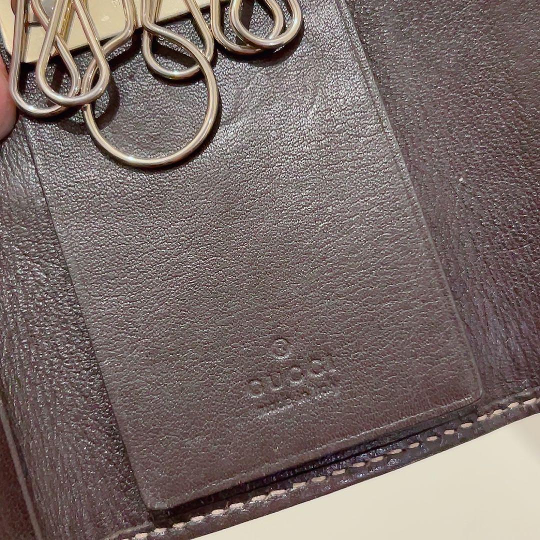 Gucci ブラウンレザーキーケース