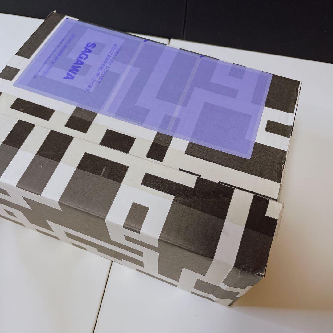 布袋 寅泰 × キントー タンブラー ブラック / ホワイト G柄ダンボール