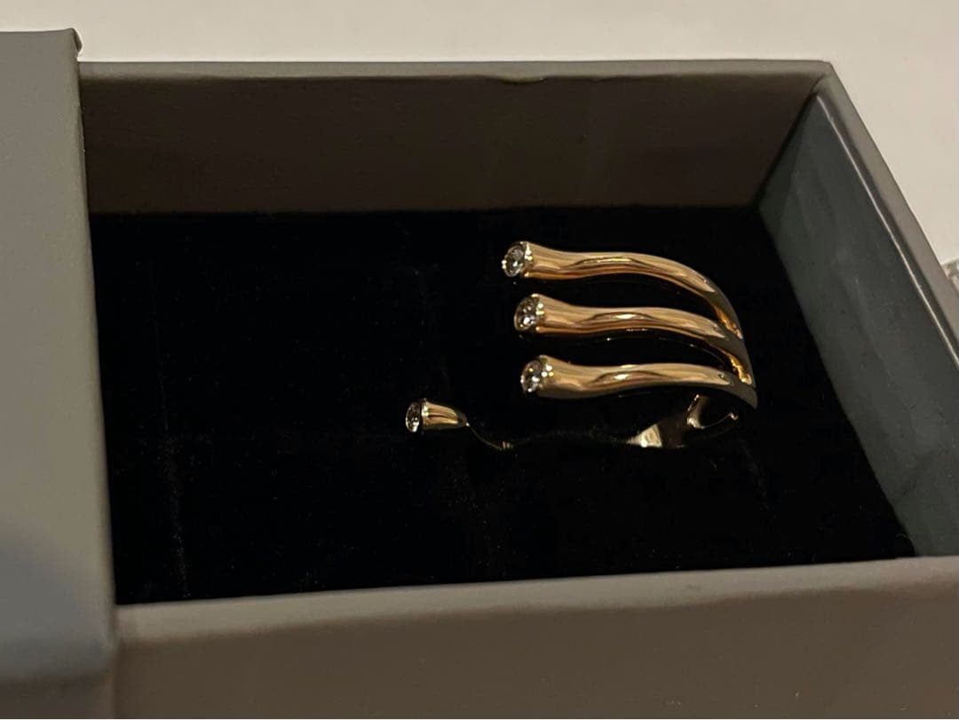 Hirotaka / DROSERA ダイヤモンド カフ リング